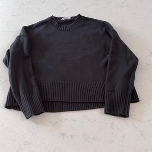 Everlane Boxy Cotton Crew I’m Washed Black